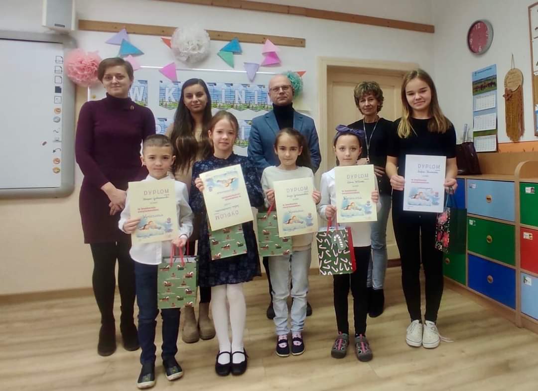 Tutaj powinien być opis obrazka