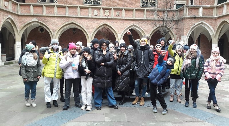 Tutaj powinien być opis obrazka