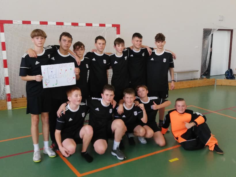 Tutaj powinien być opis obrazka