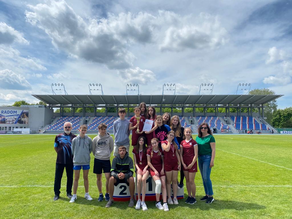 Tutaj powinien być opis obrazka