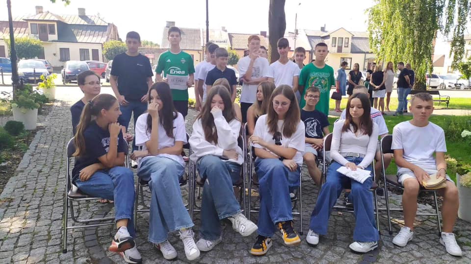 Tutaj powinien być opis obrazka