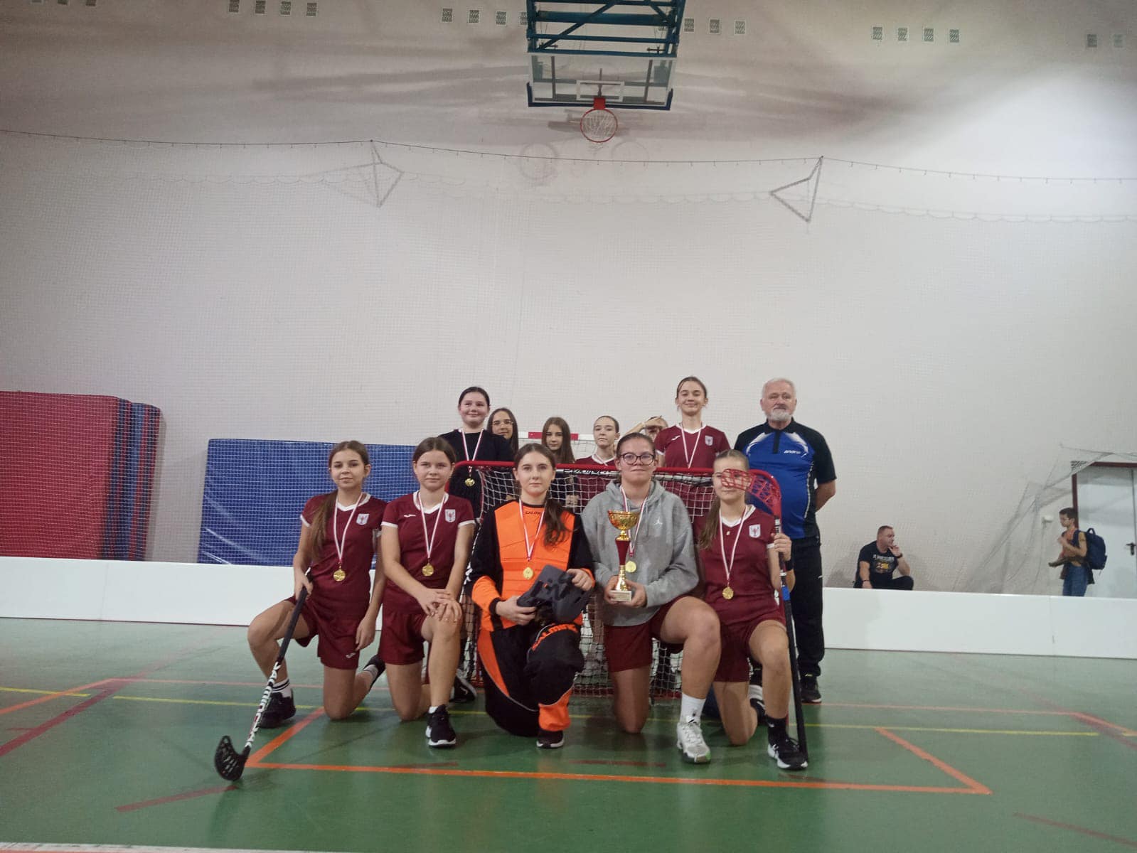 Tutaj powinien być opis obrazka