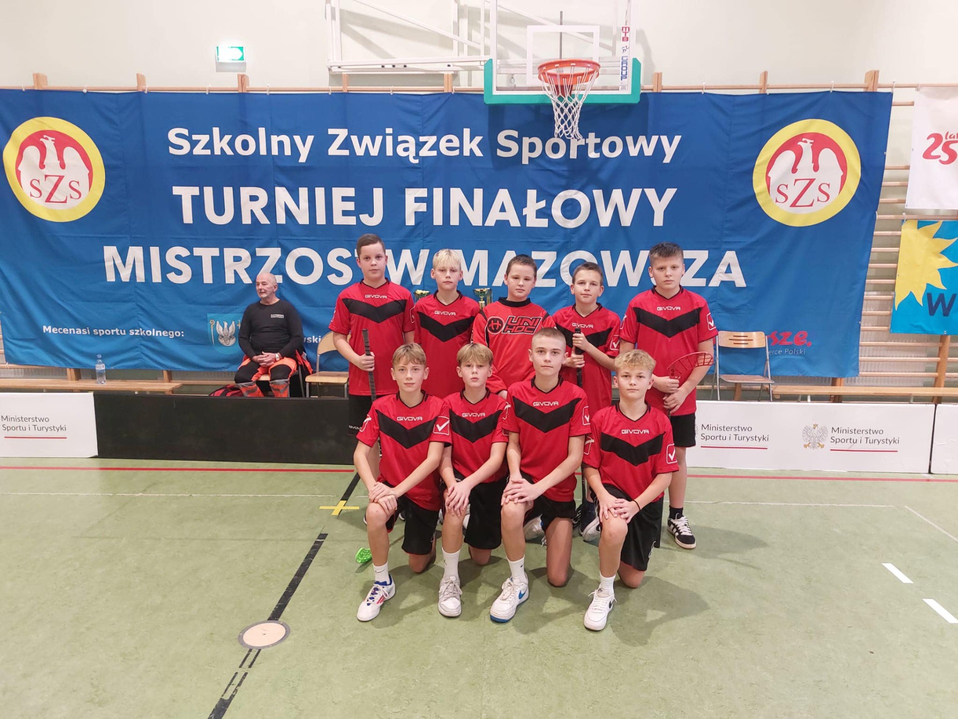 Tutaj powinien być opis obrazka