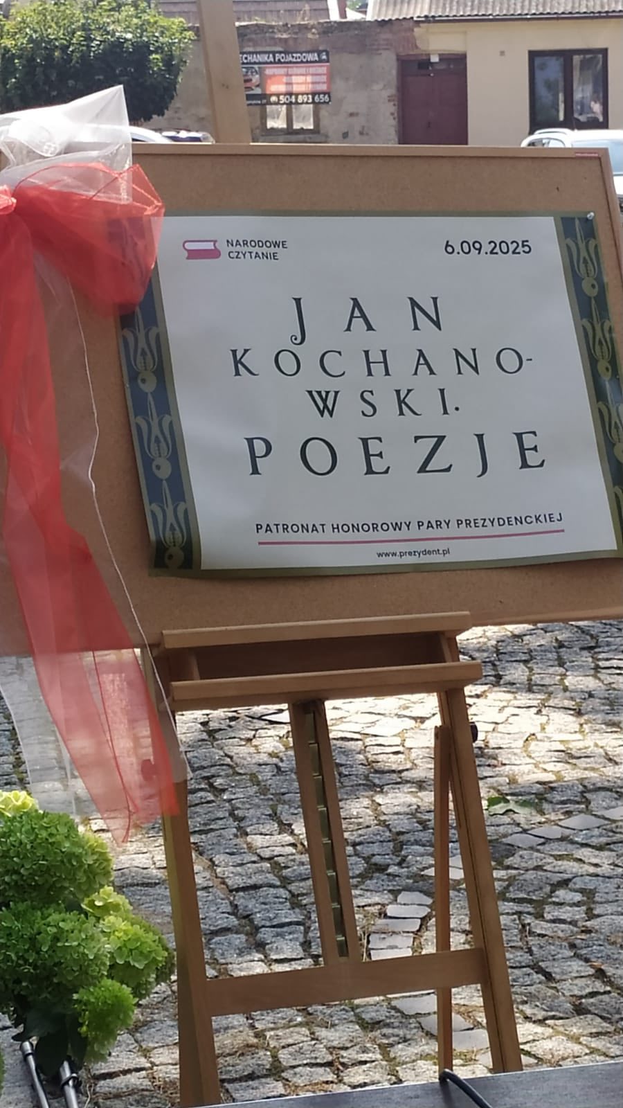 Tutaj powinien być opis obrazka