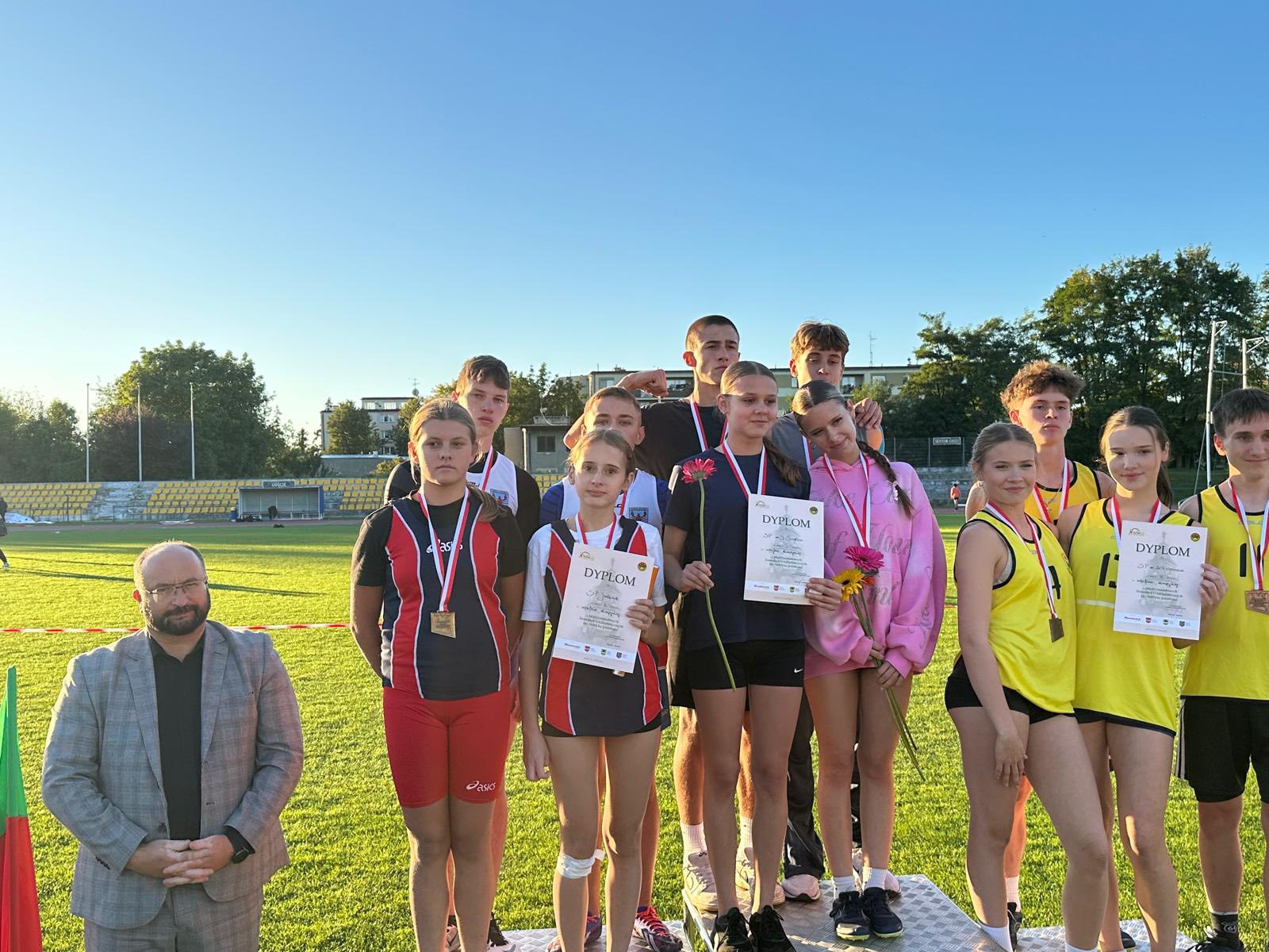 Tutaj powinien być opis obrazka