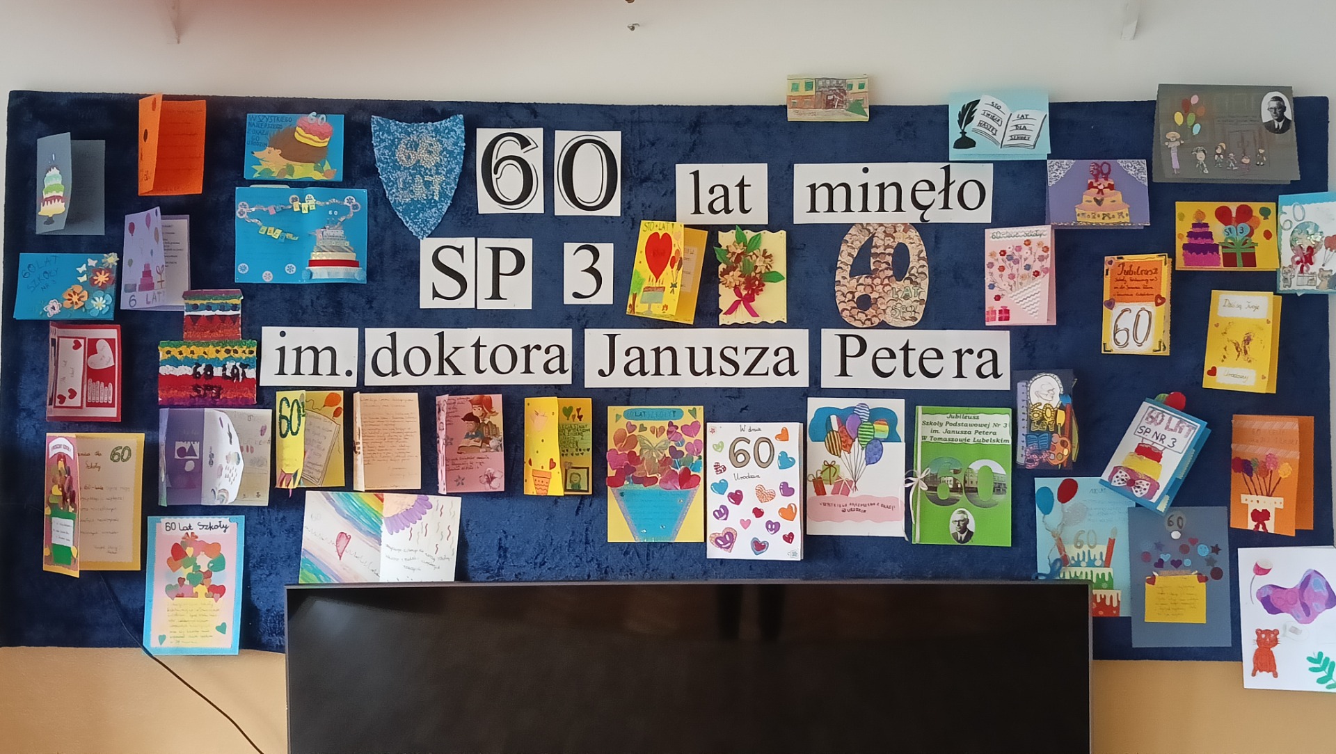 Tutaj powinien być opis