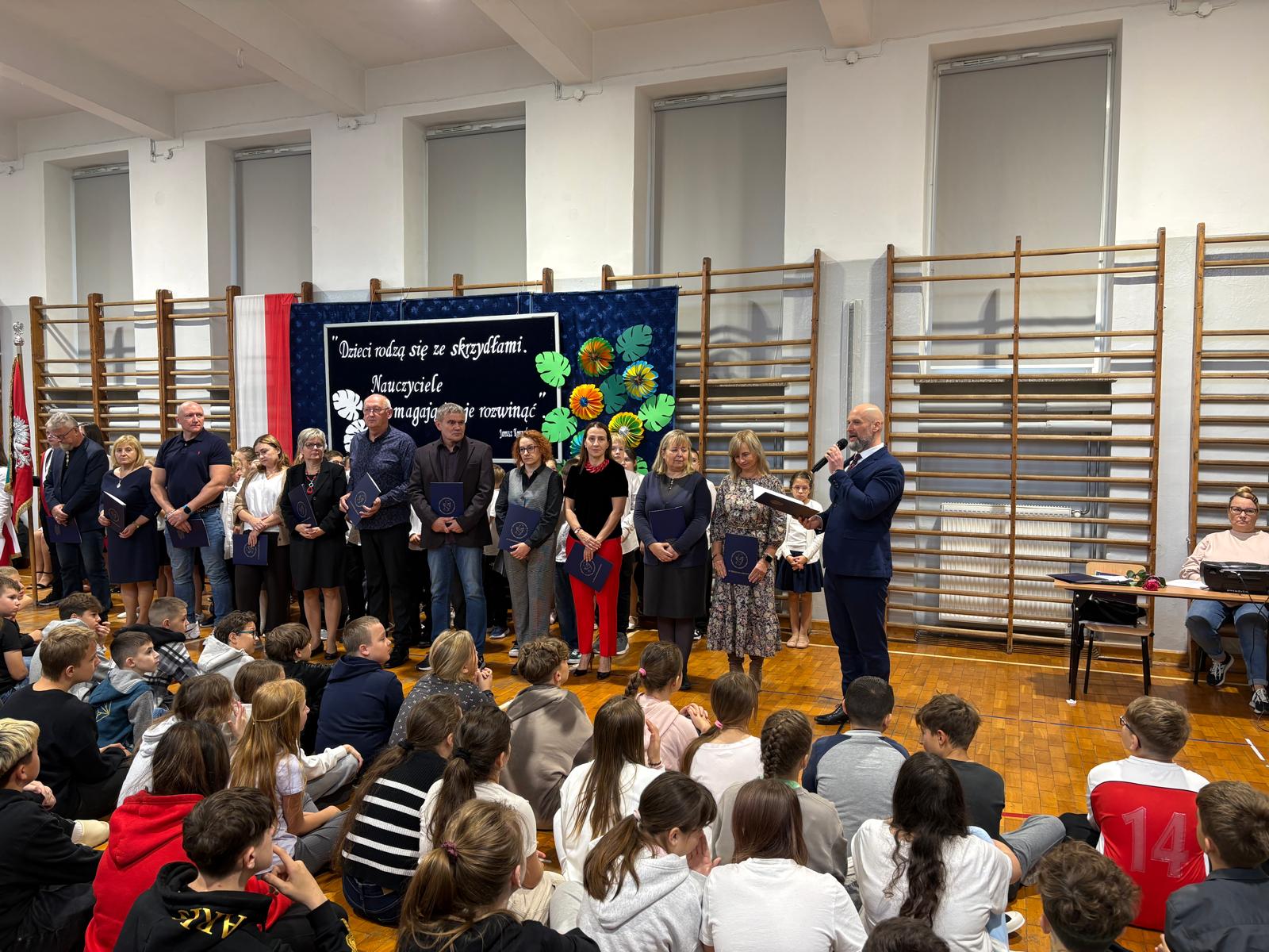 Tutaj powinien być opis