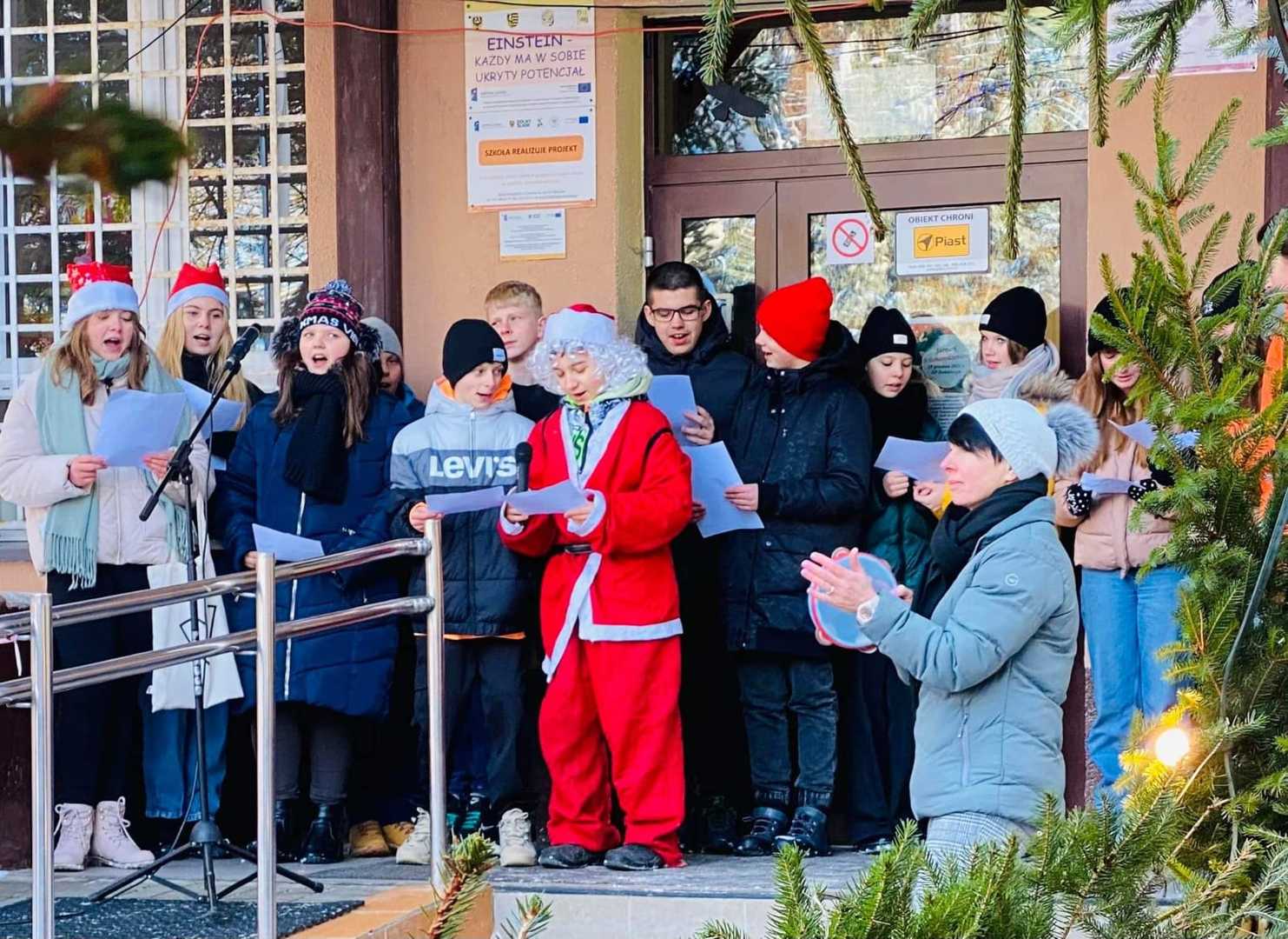 Tutaj powinien być opis