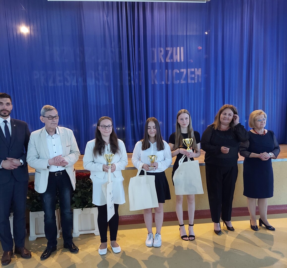 Tutaj powinien być opis