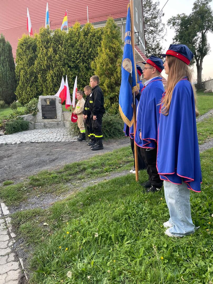 Tutaj powinien być opis