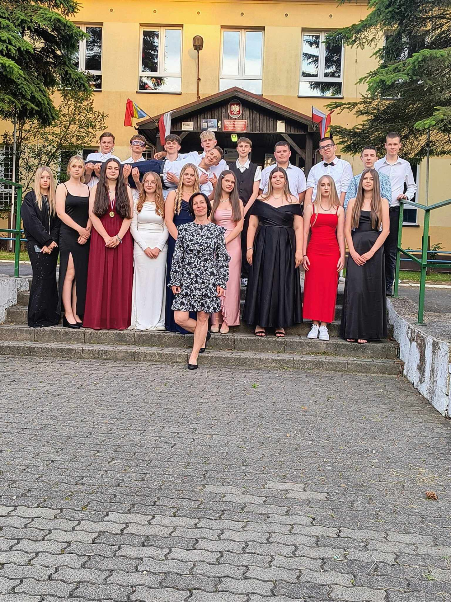 Tutaj powinien być opis
