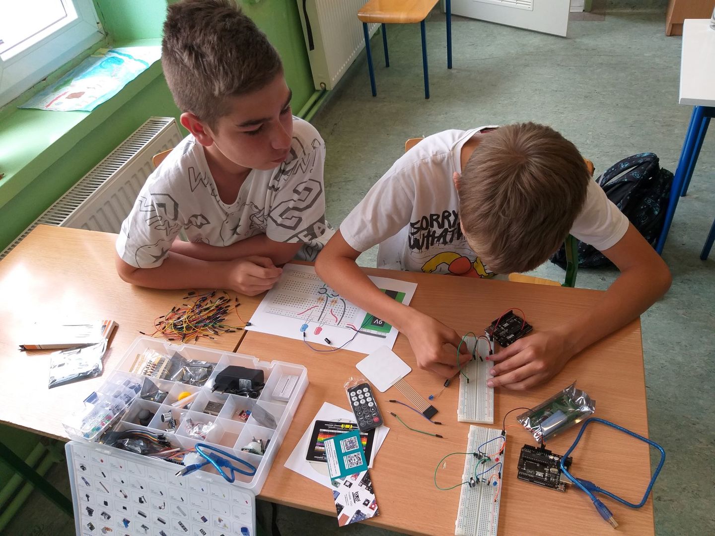 Tworzenie prostych obwodów na lekcjach techniki 