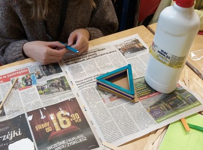 Praca z drewnem na zajęciach techniki