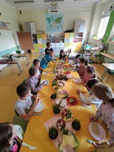 Śniadanie wielkanocne w klasie II
