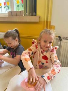 Projekt "20 kroków do lata" w 0c - przygotowanie lemoniady