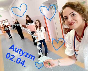 „Łańcuch Niebieskich Serc – Razem dla Autyzmu”
