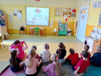 Projekt edukacyjny "Plastuś wesoły zaprowadzi nas do szkoły" w 0b