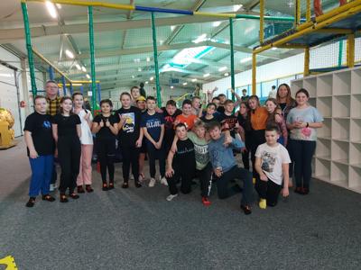 10 marca uczniowie klas V i VI brali udział w wycieczce do parku trampolin Jump Planet w Koninie. Ak