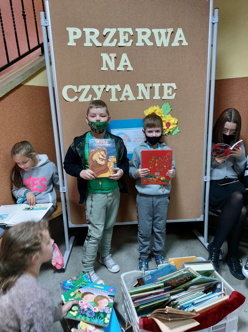 Tutaj powinien by膰 opis