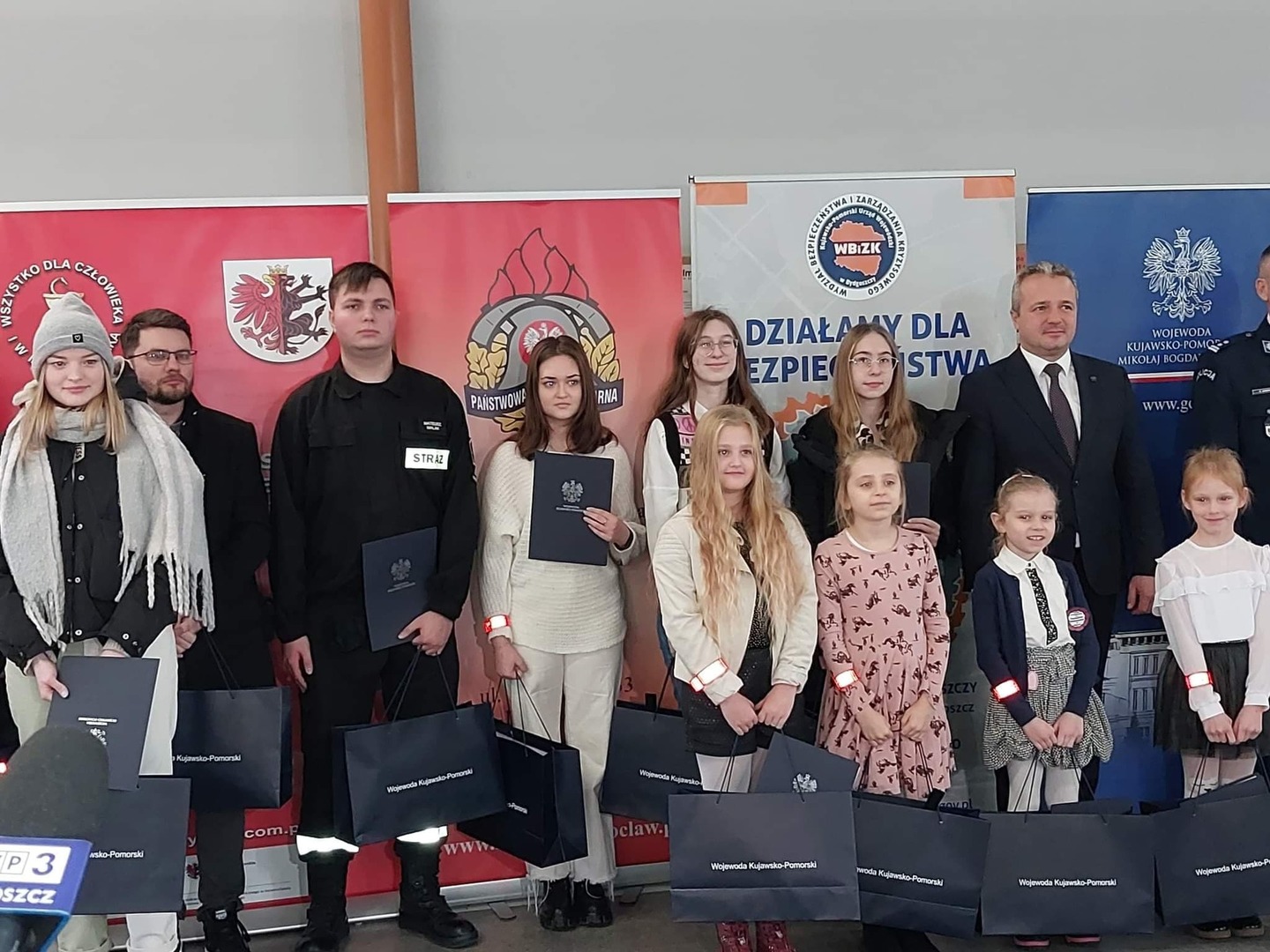 Tutaj powinien być opis obrazka