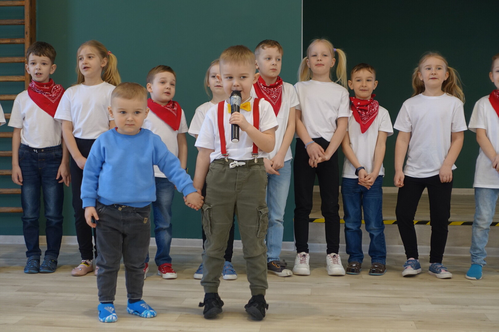 Tutaj powinien być opis obrazka