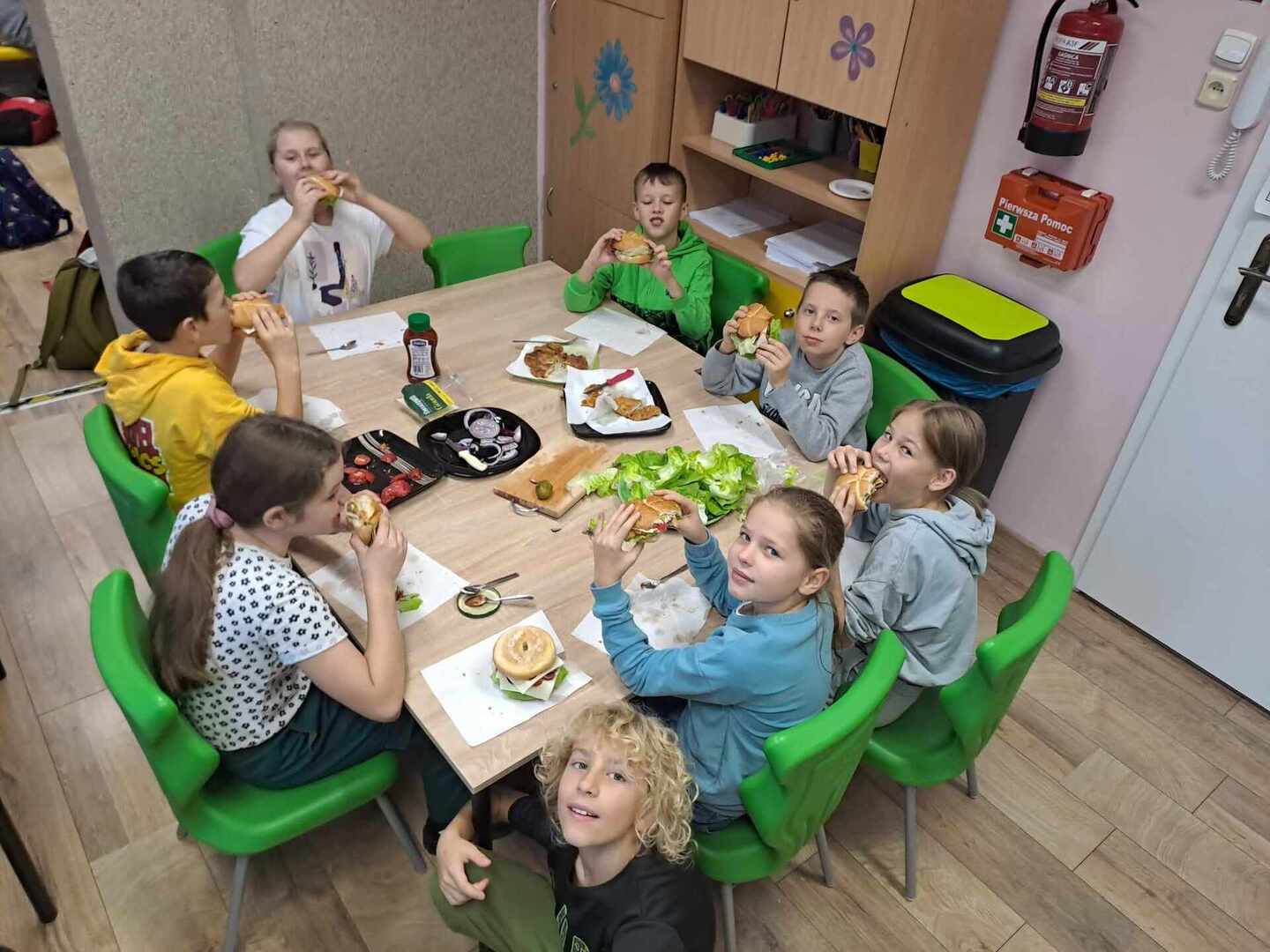 Tutaj powinien być opis obrazka
