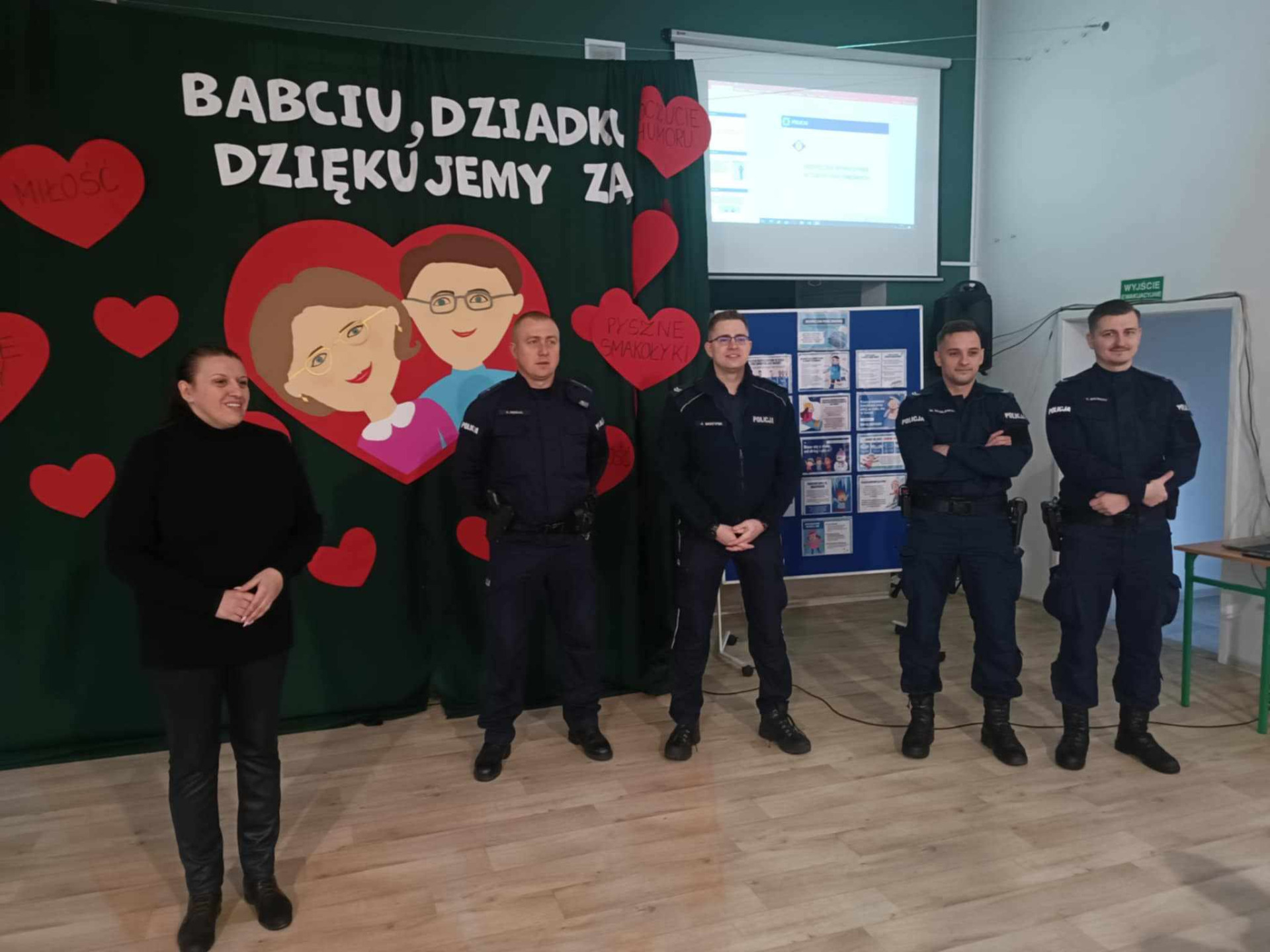 Tutaj powinien być opis obrazka