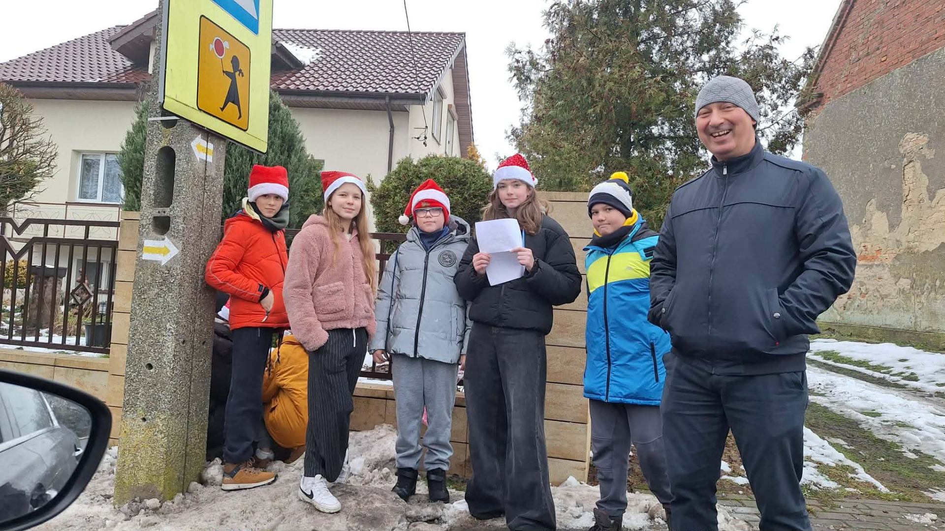 Tutaj powinien być opis obrazka