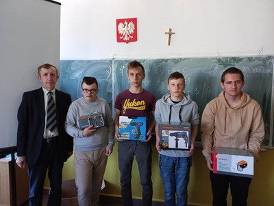 Bezpieczna praca w rolnictwie - konkurs
