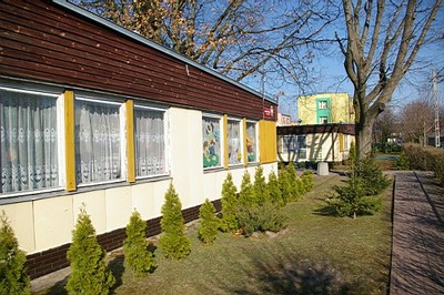 old5jpg [400x266]