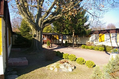 old7jpg [400x266]