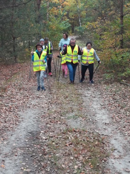 Nordic walking - uczniowie SOSW