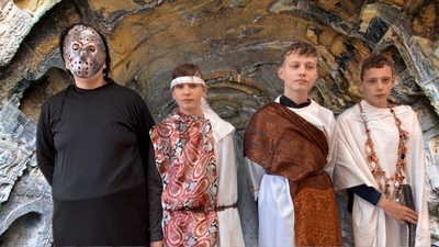 Uczniowie jako bogowie.