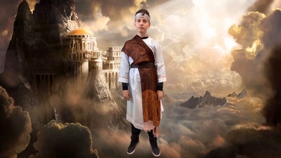 Przemek: Zeus- władca Olimpu.