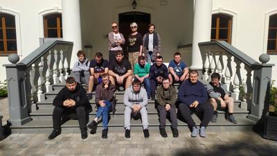 Zwiedzanie Dworku w Bielinach-zdjecie zbiorowe