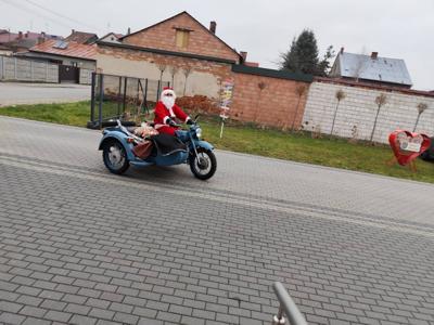 Mikołaj w szkole w Ulanowie