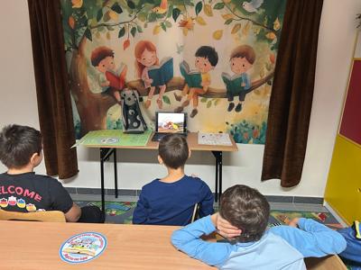 Grupa dzieci ze świetlicy internackiej Specjalnego Ośrodka Szkolnego -Wychowawczego w Rudniku nad Sanem wykonała zadania z I Modułu projektu czytelniczego.