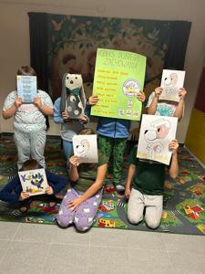 Grupa dzieci ze świetlicy internackiej Specjalnego Ośrodka Szkolnego -Wychowawczego w Rudniku nad Sanem wykonała zadania z I Modułu projektu czytelniczego.