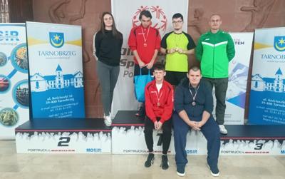 Zawody tenisa stołowego