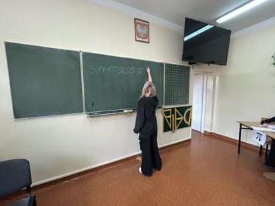Dzień Liczby Pi - piękna okazja, by pielęgnować podziw do matematyki. 14.03.2025 roku w Naszej Szkol