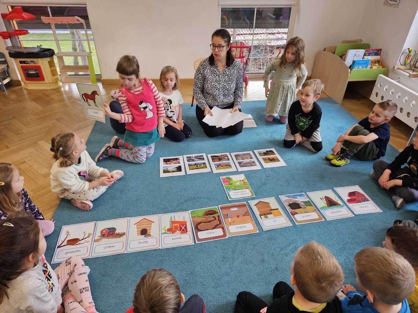 Tutaj powinien być opis obrazka