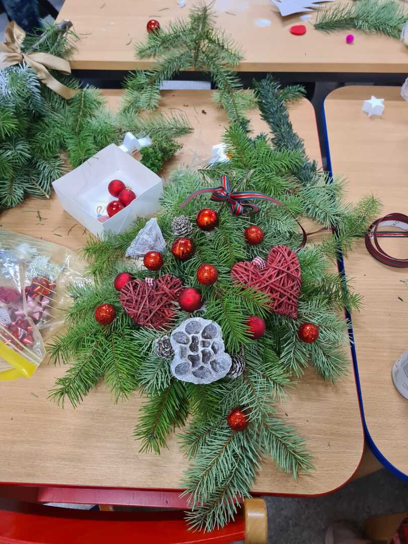 Tutaj powinien być opis obrazka