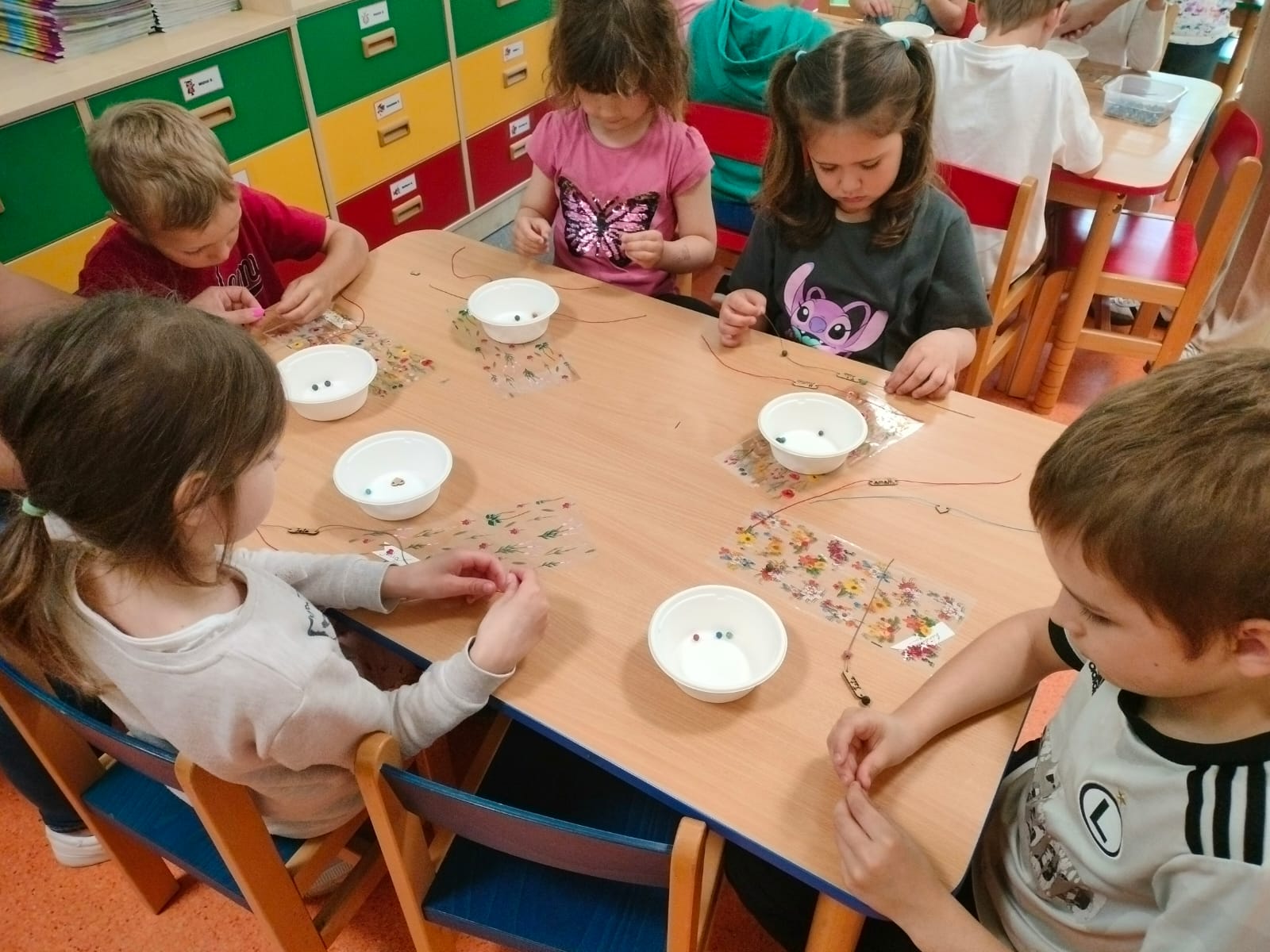 Tutaj powinien być opis obrazka
