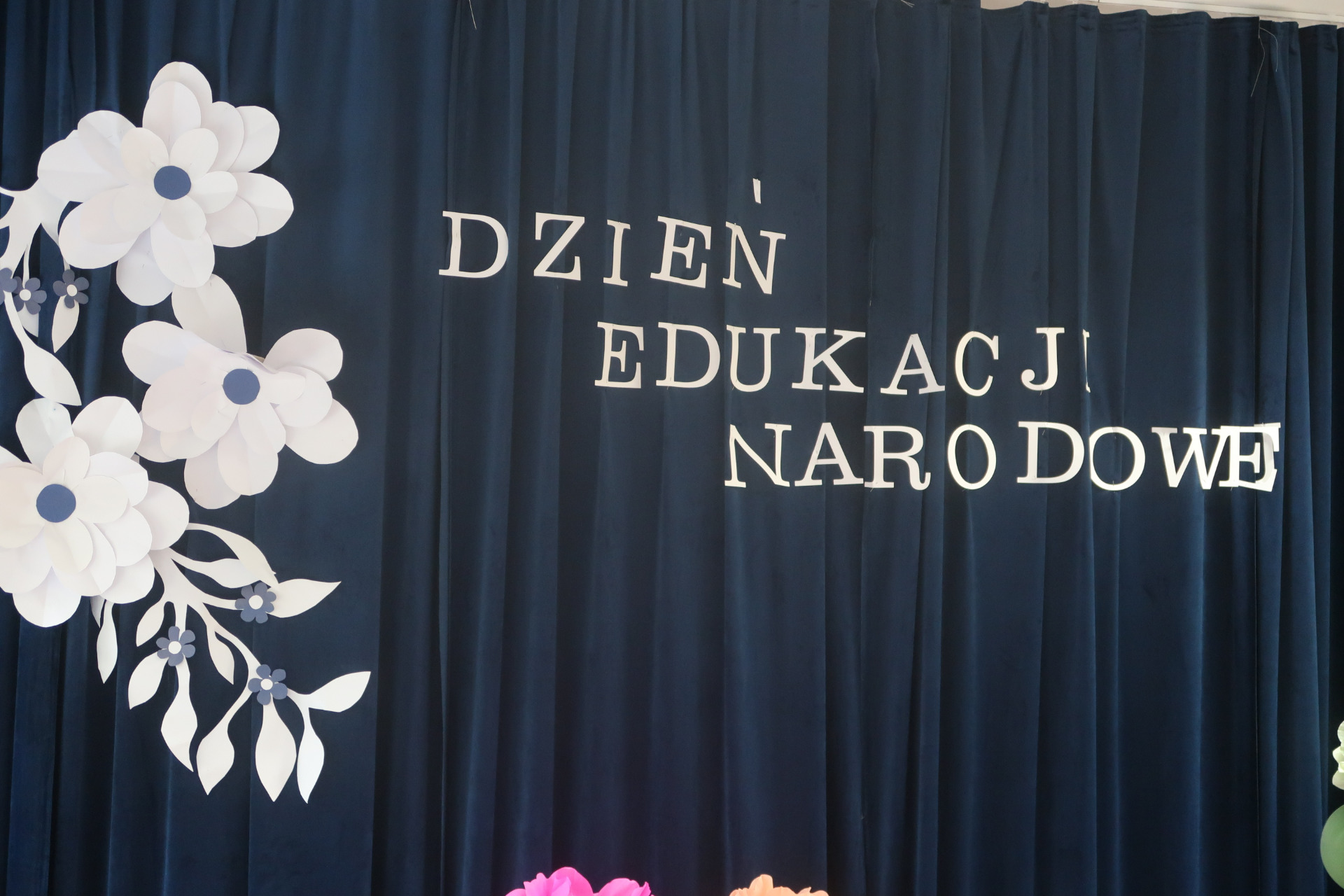 Tutaj powinien być opis obrazka