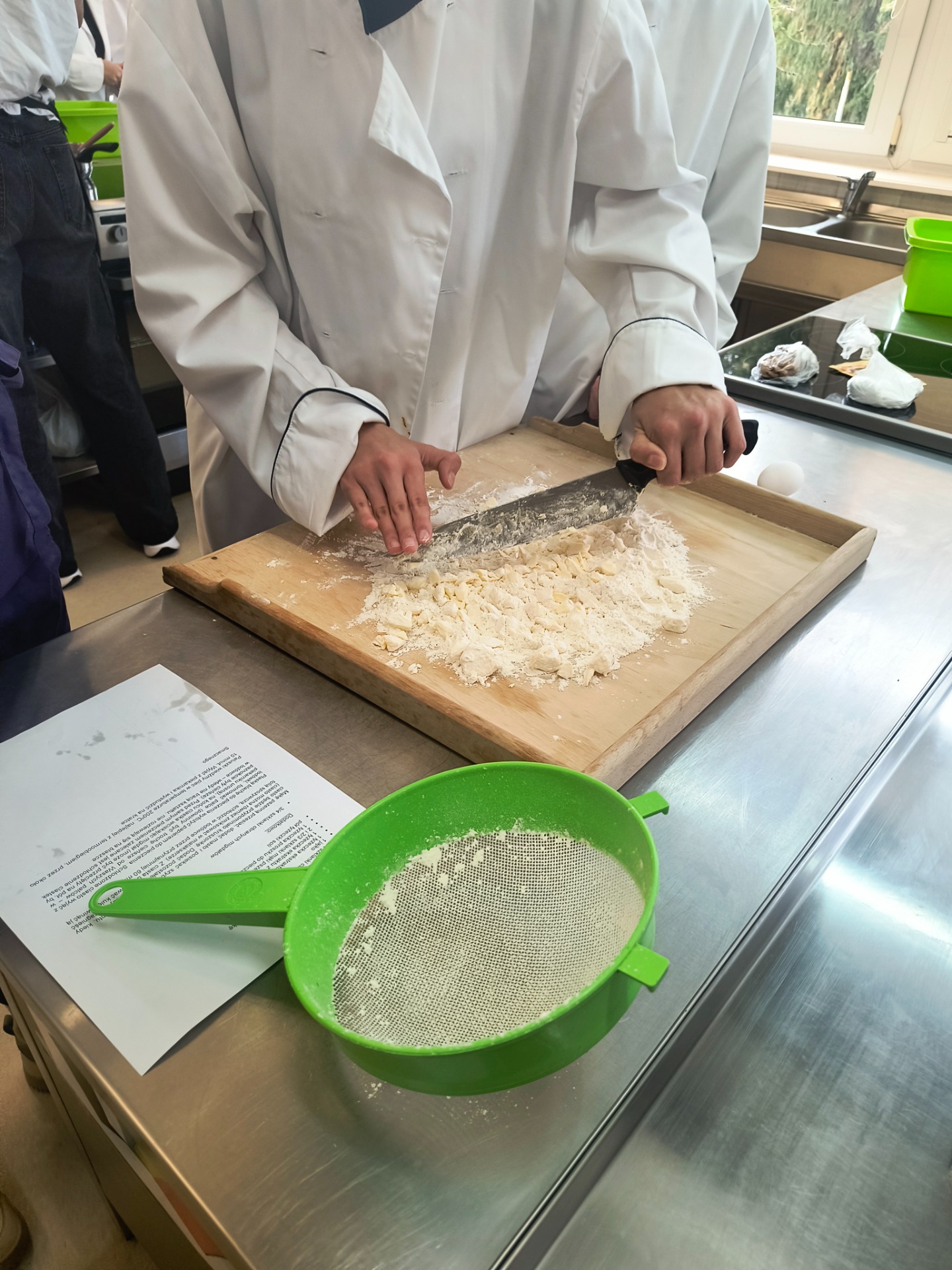 Tutaj powinien być opis obrazka