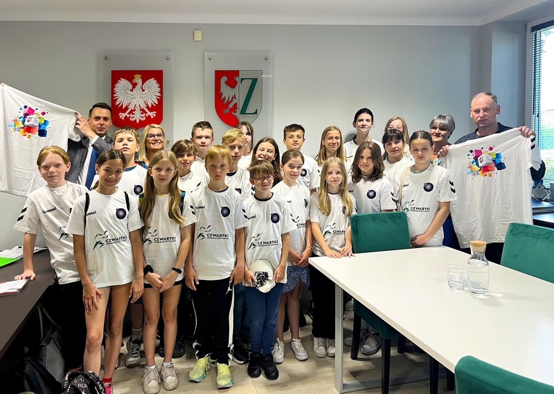 Szkoła Podstawowa nr 2 im. Mikołaja Kopernika w Zielonce