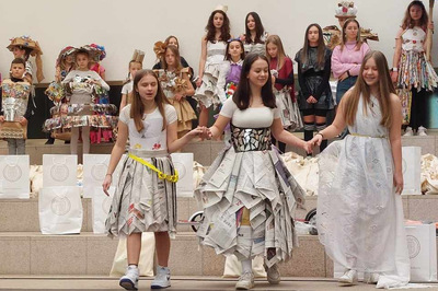Zuzia, Sandra, Alina jako modelki w strojach ekologicznych
