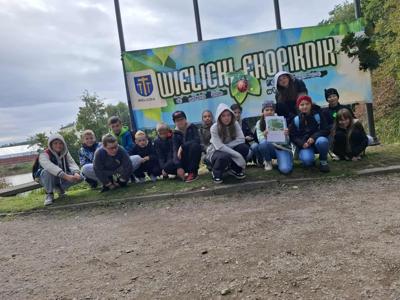 Uczniowie klasy 5b na Pikniku Ekologicznym