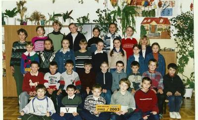 klasa V rok szkolny 20022003 [400x243]
