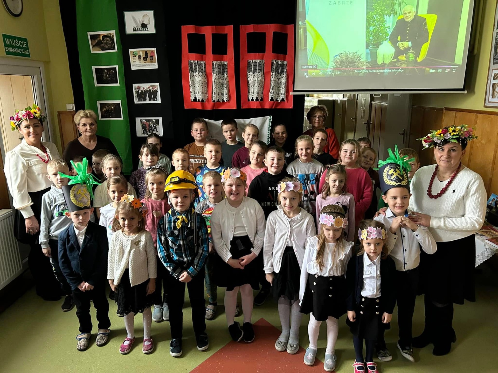 Tutaj powinien być opis obrazka